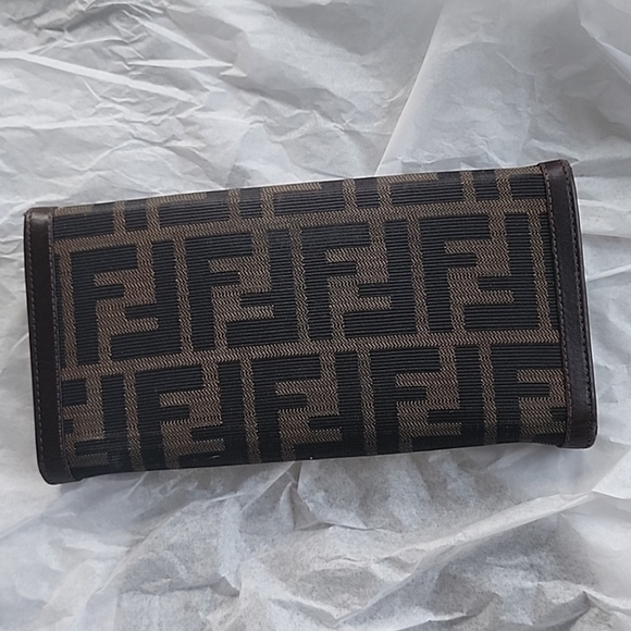 Fendi Zucca crossbody wallet - Picture 4 of 10